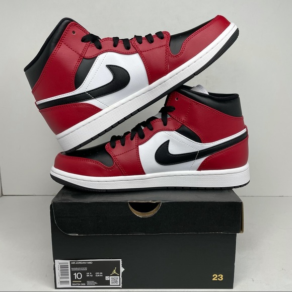 Nike Air Jordan 1 Retro Mid “Chicago Black Toe” - Picture 3 of 4